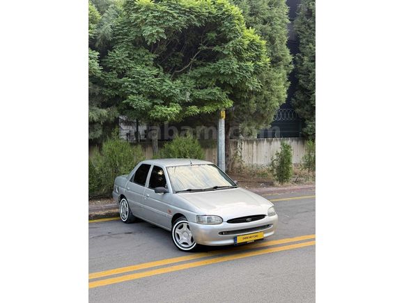 FORD ESKORT 1.6 CLX