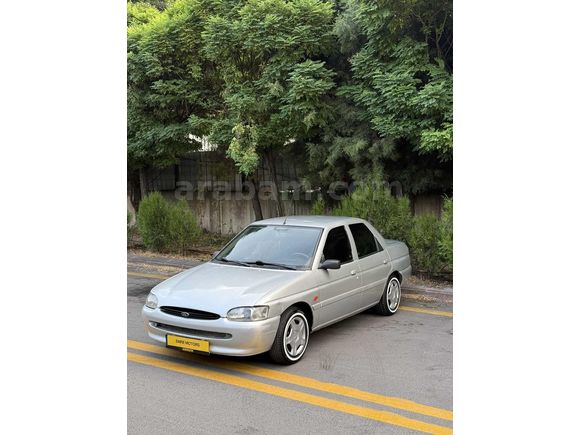 FORD ESKORT 1.6 CLX