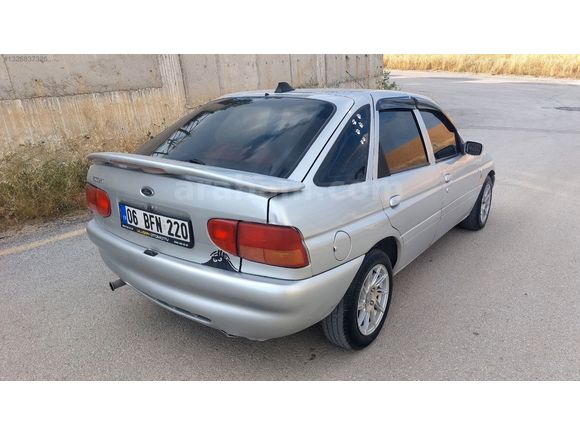 ARABAM YOK DİYENE