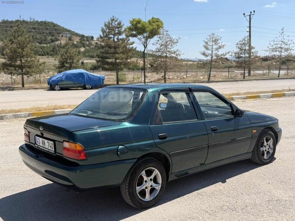 99 Ford eskort 1.6 CLX masrafsız bakımlı 195 bin km