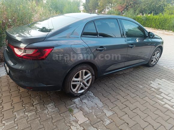 Sahibinden Renault Megane 1.3 TCe Joy 2020 Model