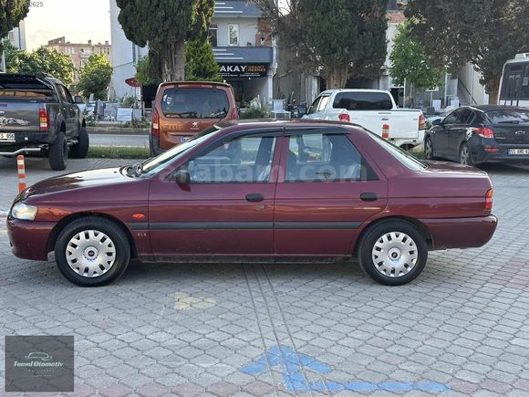 Tavan Bagaj boyasız çok temiz 1.6zetec