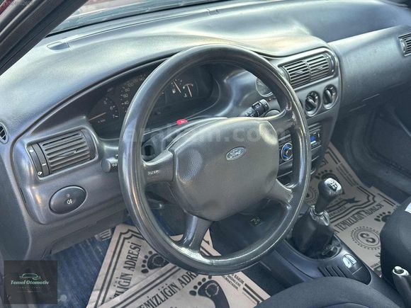 Tavan Bagaj boyasız çok temiz 1.6zetec