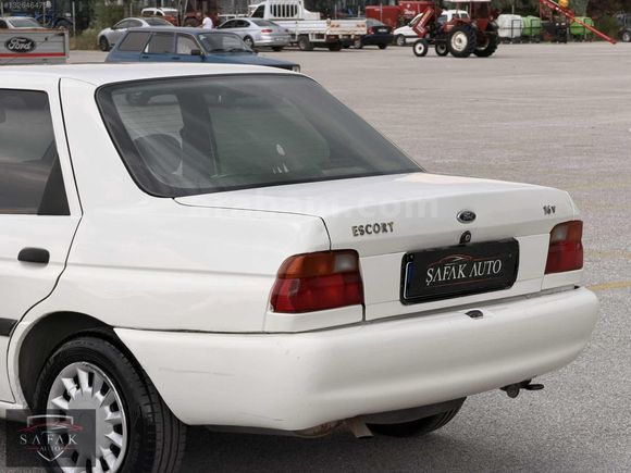 ŞAFAK AUTO'DAN KLİMALI TEK DEĞİŞEN KARTA TAKSİT
