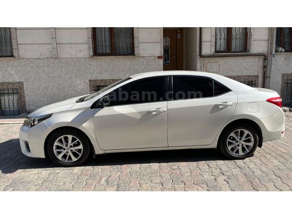 Sahibinden Toyota Corolla 1.4 D-4D Advance 2014 Model
