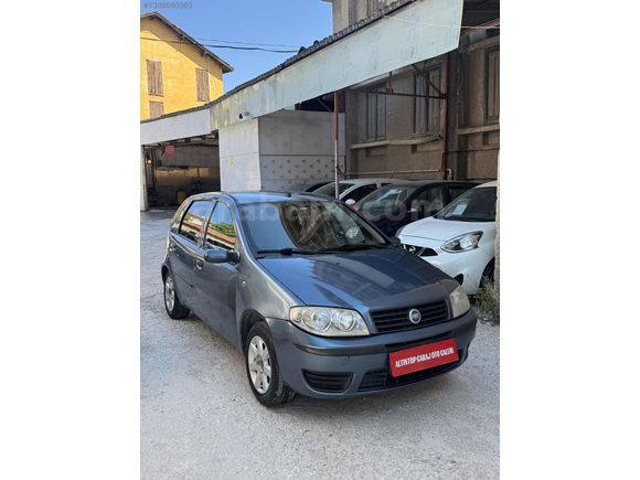 ALTINTOP GARAJDAN 2004 MODEL FİAT PUNTO