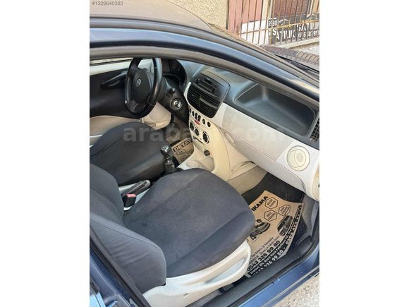 ALTINTOP GARAJDAN 2004 MODEL FİAT PUNTO