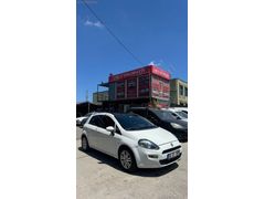 ZEKAİ CELEN AUTO'DAN FİAT PUNTO FULL+FULL CAM TAVANLI SORUNSUZ