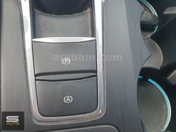 2024-BOYASIZ-FOCUS-1.5 ECOBLUE-TİTANİUM STİL-HIZ SBT.