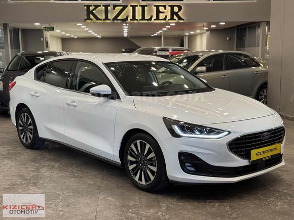 2023 HASAR KAYDI YOK 75.000 KM TITANIUM STİLL DİZEL OTM. FOCUS
