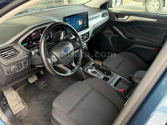 FORD/FOCUS/2024/TİTANİUM STİL/HATASIZ/BOYASIZ/TRAMERSİZZ