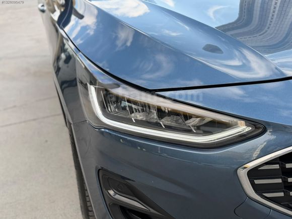 FORD/FOCUS/2024/TİTANİUM STİL/HATASIZ/BOYASIZ/TRAMERSİZZ