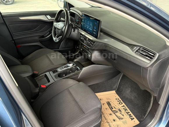 FORD/FOCUS/2024/TİTANİUM STİL/HATASIZ/BOYASIZ/TRAMERSİZZ