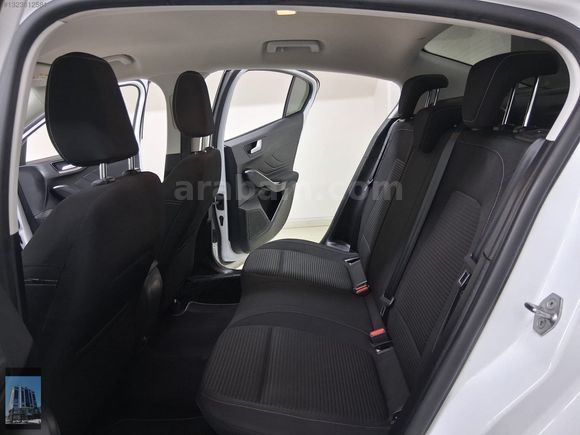 YÜCELER OTO'DAN 2023 FORDFOCUS 1.5 TİTANİUM STİL KDV%20 HATASIZ