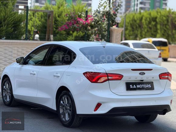 2024-25 ÇIKIŞLI FOCUS 1.5 EcoBlue TİTANİUM STİL BOYASIZ S.BAKIM