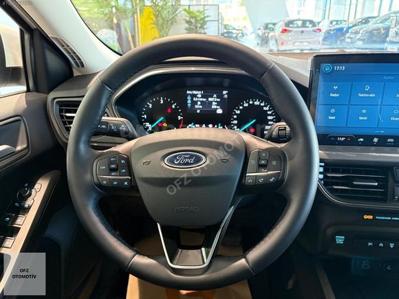 HATASIZ FOCUS TİTANİUM STİL - %0.69 KREDİLİ - OFZ OTOMOTİV