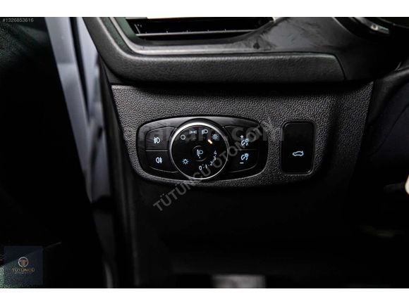 2025 FORD FOCUS 1.5 DİZEL 115HP TİTANİUM STİL HATASIZ BOYASIZ%20