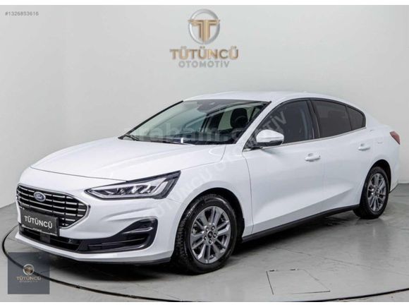 2025 FORD FOCUS 1.5 DİZEL 115HP TİTANİUM STİL HATASIZ BOYASIZ%20