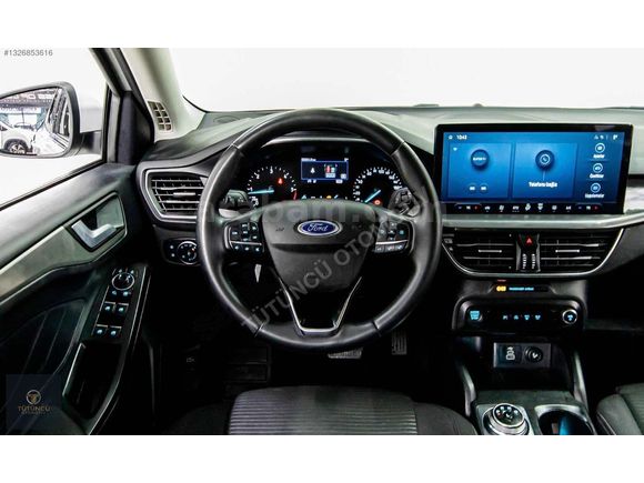 2025 FORD FOCUS 1.5 DİZEL 115HP TİTANİUM STİL HATASIZ BOYASIZ%20