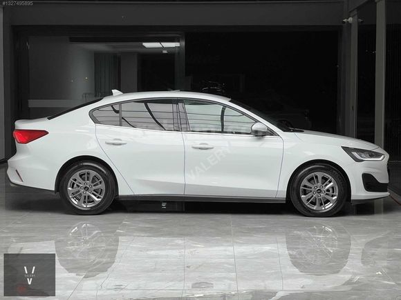 -VALERY- Boyasız 2025 1.5 EcoBlue 11.000Km Titanium Stil Focus