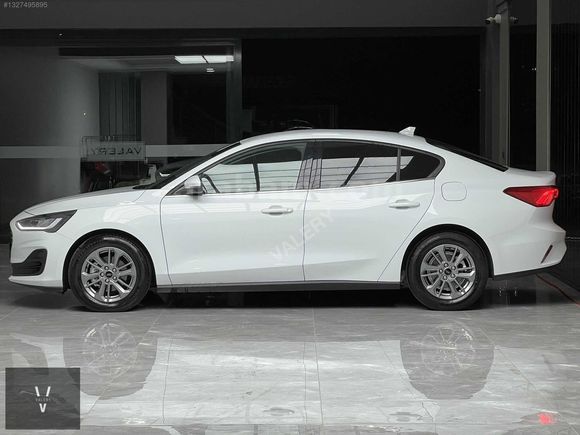 -VALERY- Boyasız 2025 1.5 EcoBlue 11.000Km Titanium Stil Focus
