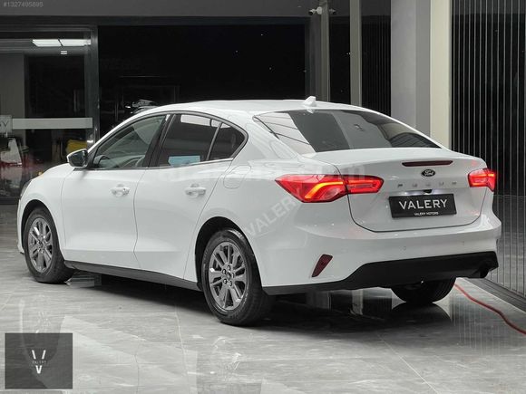 -VALERY- Boyasız 2025 1.5 EcoBlue 11.000Km Titanium Stil Focus