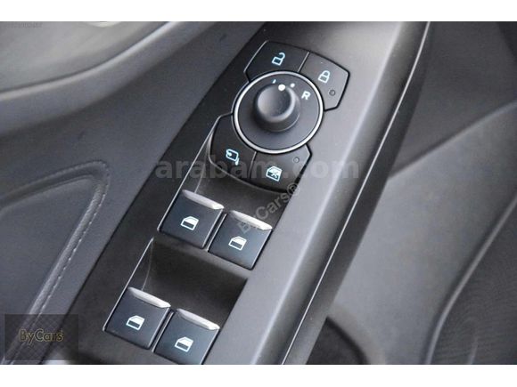 2025 Ford Focus 1.5 EcoBlue Titanium Stil KIŞ PAKET+YARI DERİ