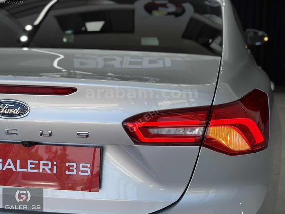 GALERİ 3S'DEN 2025 FORD FOCUS 1.5 ECOBLUE TİTANYUM STİL 6.800KM