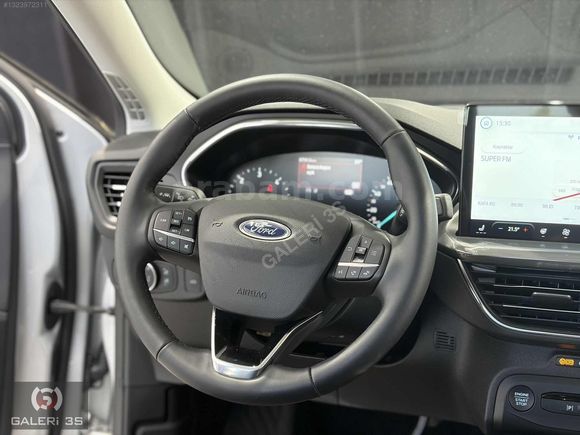GALERİ 3S'DEN 2025 FORD FOCUS 1.5 ECOBLUE TİTANYUM STİL 6.800KM