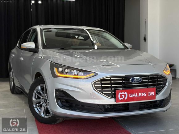 GALERİ 3S'DEN 2025 FORD FOCUS 1.5 ECOBLUE TİTANYUM STİL 6.800KM