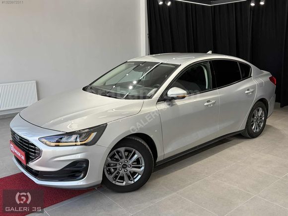 GALERİ 3S'DEN 2025 FORD FOCUS 1.5 ECOBLUE TİTANYUM STİL 6.800KM