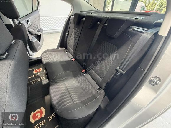 GALERİ 3S'DEN 2025 FORD FOCUS 1.5 ECOBLUE TİTANYUM STİL 6.800KM