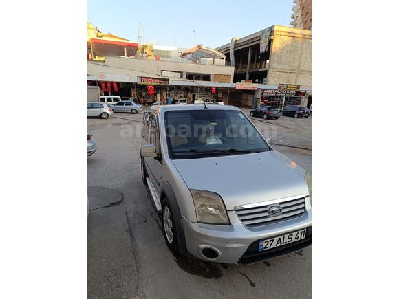 araç ağır hasarlı 152.000 km Gri