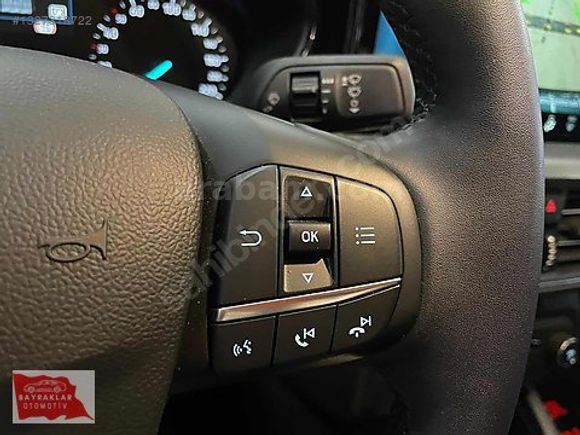 BAYRAKLAR'DAN 2025 FORD FOCUS 1.5 ECOBLUE TİTANİUM STİL