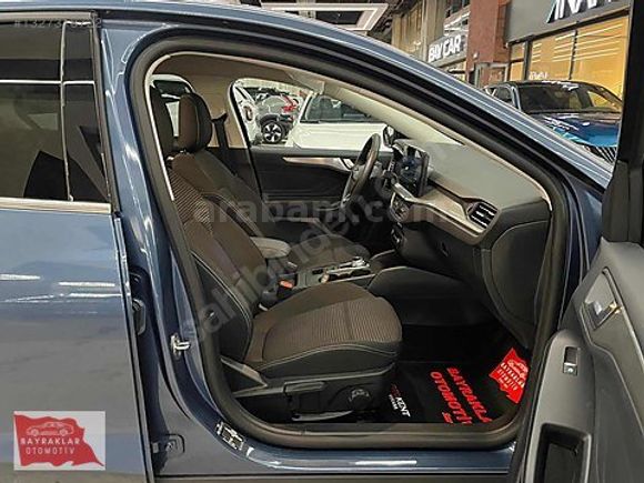 BAYRAKLAR'DAN 2025 FORD FOCUS 1.5 ECOBLUE TİTANİUM STİL
