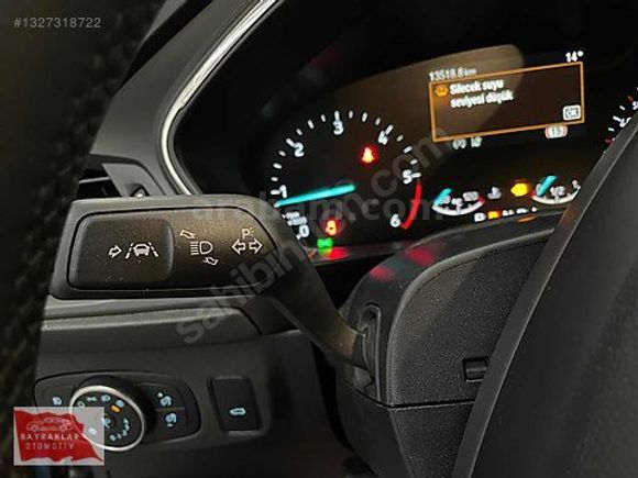 BAYRAKLAR'DAN 2025 FORD FOCUS 1.5 ECOBLUE TİTANİUM STİL