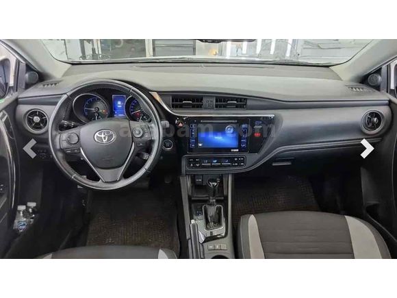 Boyasız Toyota Auris 1.6 Advance Skypack 2015 Model Ankara