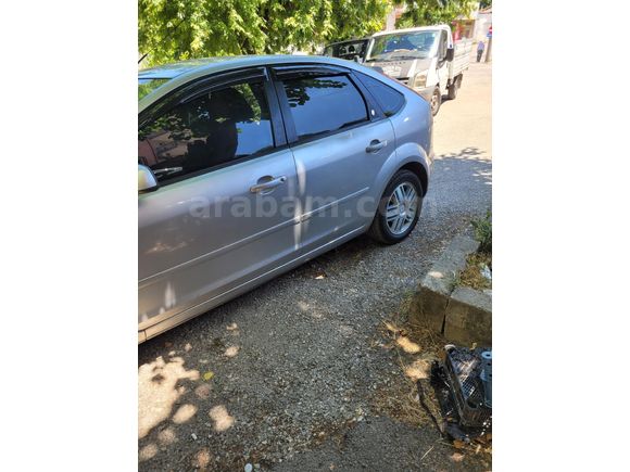 Sahibinden Ford Focus 1.6 TDCi Ghia 2006 Model