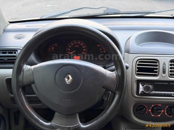 2003 MODEL CLIO 1.5 DCI 1 PARÇA DEĞİŞENLİ AİLE ARACI