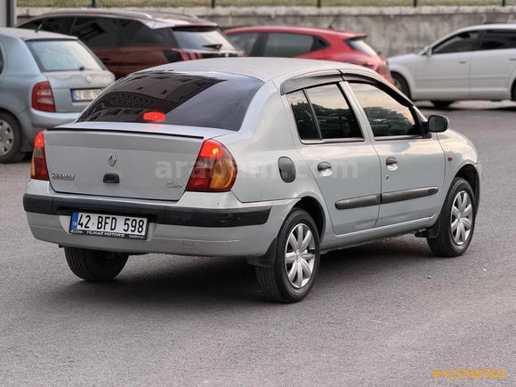 2003 MODEL CLIO 1.5 DCI 1 PARÇA DEĞİŞENLİ AİLE ARACI
