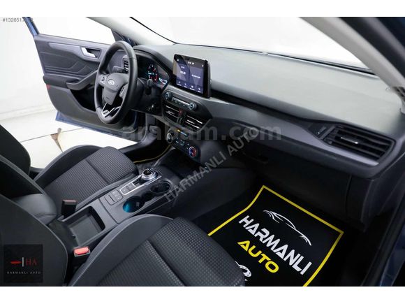 YENİ KASA 2022 49.000 KM FORD FOCUS TREND X SERVİS BAKIMLI