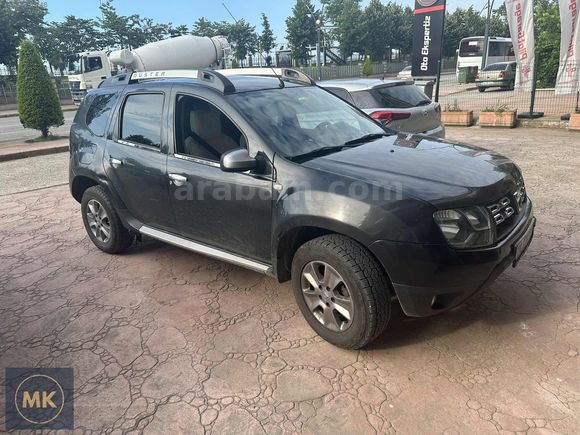 2015 MODEL HATASIZ DACIA DUSTER 4*4 160.000KM LAUREATE LOOK