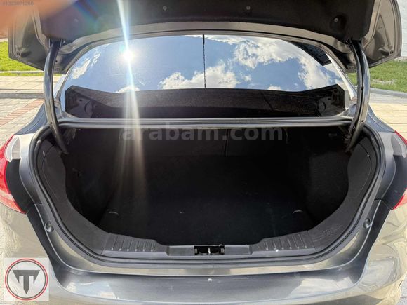 TEMİZYÜREK AUTO 2016 FOCUS 1.5 TDCI TİTANİUM POWERSHİFT SUNROOF