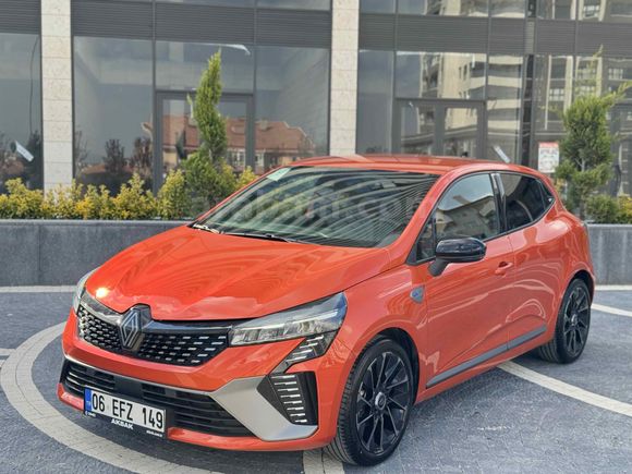 Sahibinden Renault Clio 1.0 TCe Techno Esprit Alpine 2023 Model 