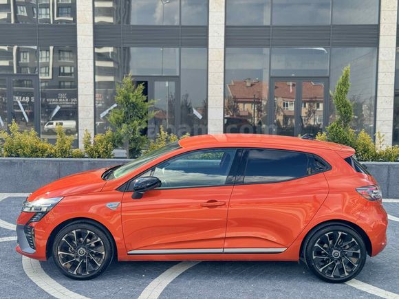 Sahibinden Renault Clio 1.0 TCe Techno Esprit Alpine 2023 Model 