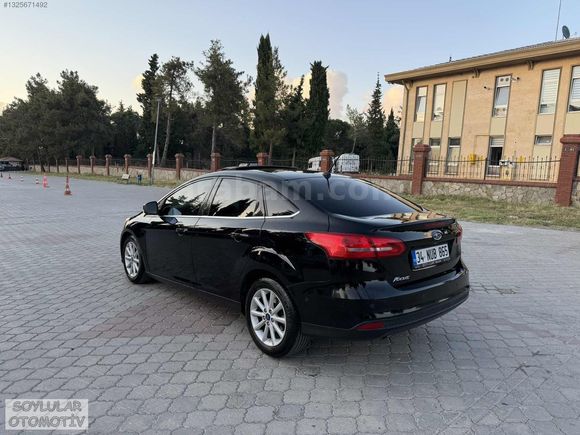 2018 CKŞ FORT FOCUS 1.5 TDCİ TİTANİUM OTOMATİK SANRUOF