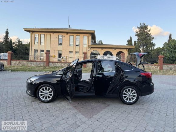 2018 CKŞ FORT FOCUS 1.5 TDCİ TİTANİUM OTOMATİK SANRUOF