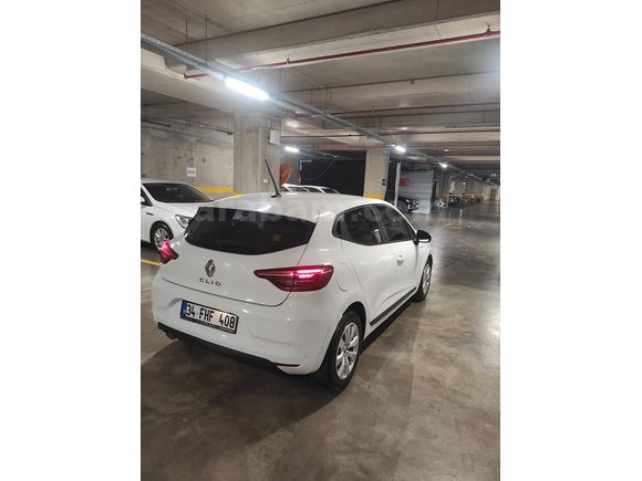 Sahibinden Renault Clio 1.0 SCe Joy 2022 Model 