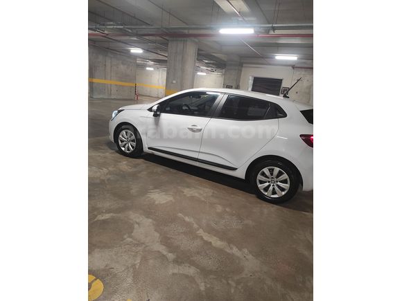 Sahibinden Renault Clio 1.0 SCe Joy 2022 Model 