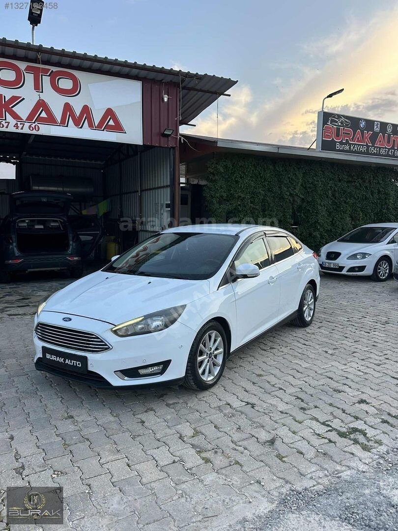 Galeriden Ford Focus 1.5 TDCi Titanium 2017 Model Kahramanmaraş 207.000 km Beyaz 3
